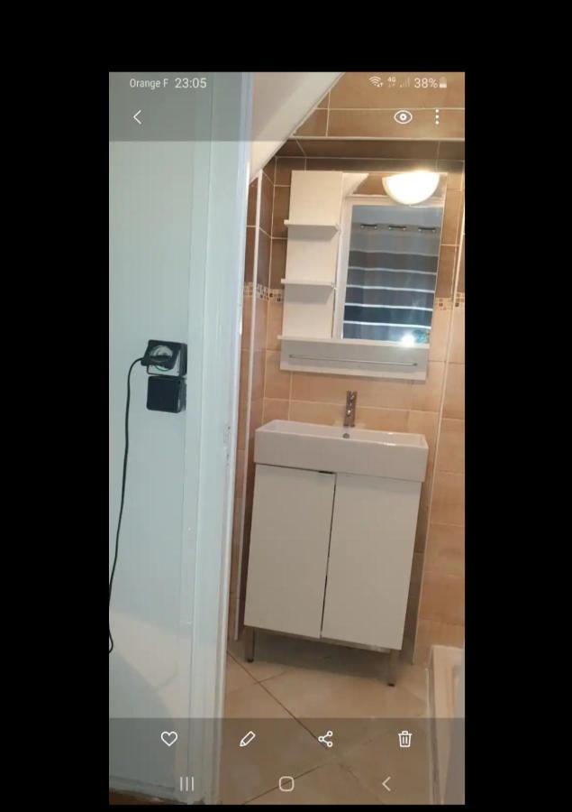 Appartement chaleureux à 35mn de Paris Corbeil-Essonnes Extérieur photo